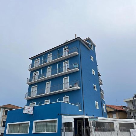 Hotel Belvedere Порто-Сант'Эльпидио Экстерьер фото
