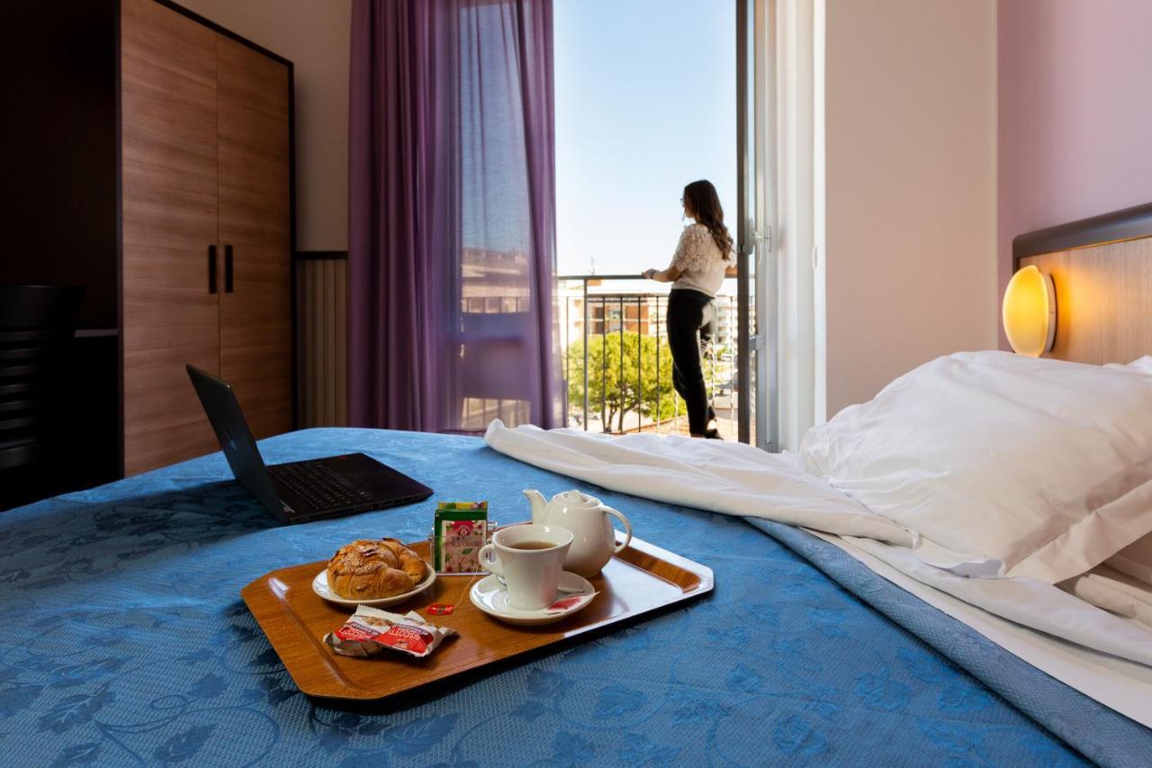 Hotel Belvedere Порто-Сант'Эльпидио Экстерьер фото